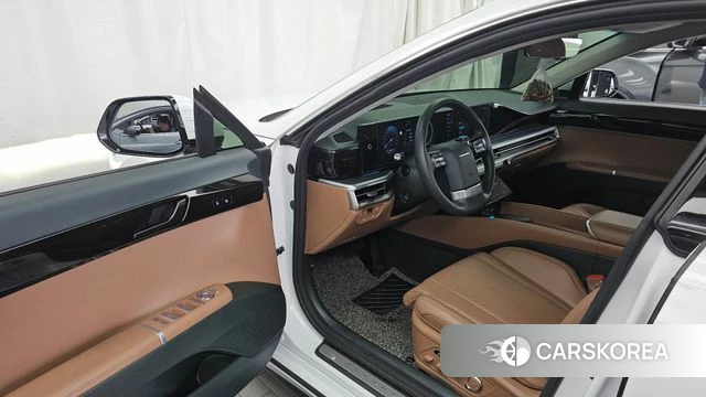 Hyundai Grandeur (GN7) id 4488443 из Кореи 31