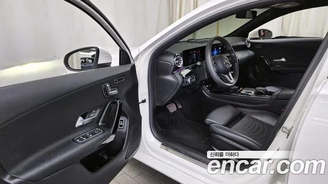 Mercedes-Benz A-Class W177 id 2825760 из Кореи 20