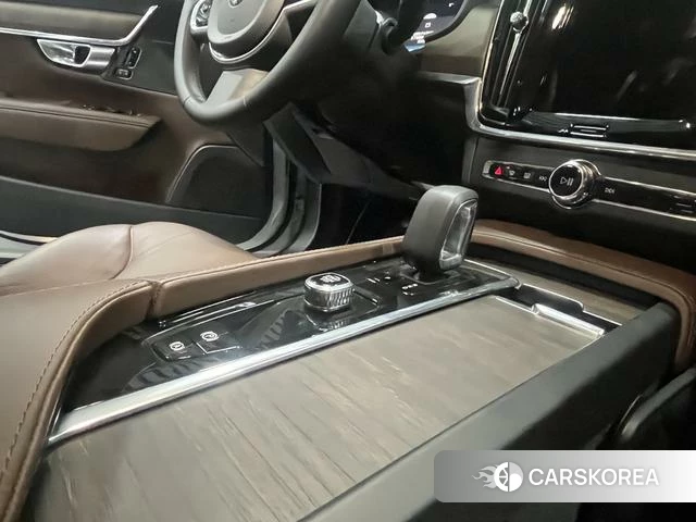 Volvo V90 id 4240425 из Китая 17