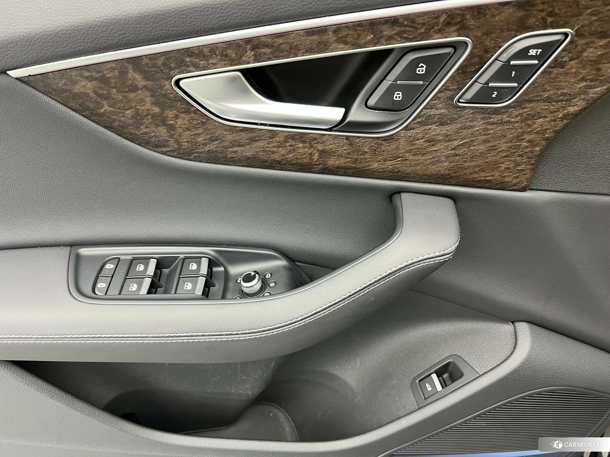 Audi Q7 id 4419499 из Китая 34