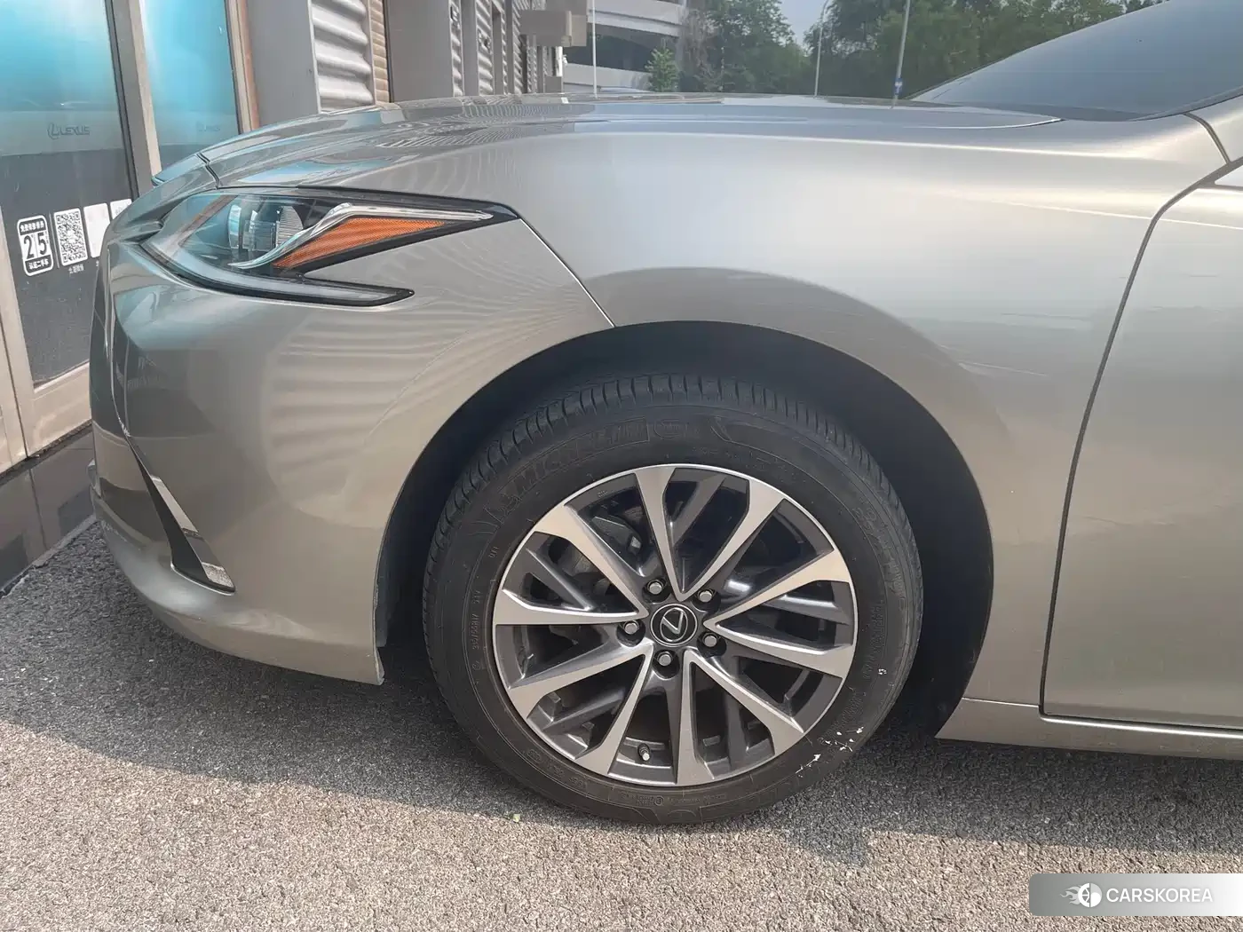 Lexus ES id 4553967 из Китая 24