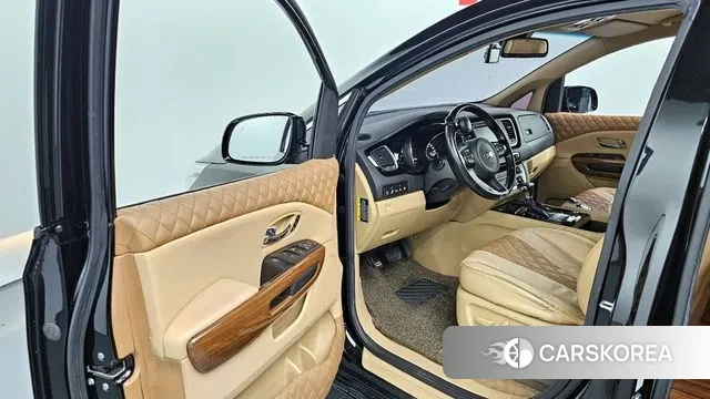 Kia All New Carnival id 3303080 из Кореи 20