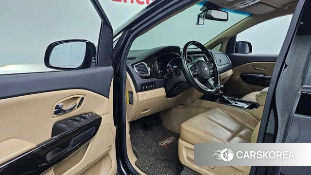 Kia The New Carnival id 4543320 из Кореи 33