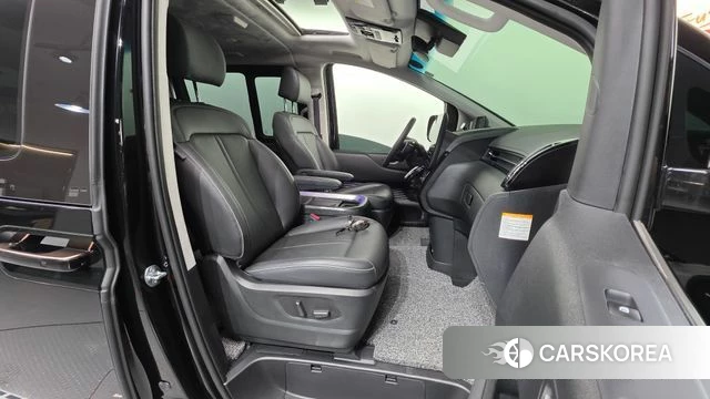 Hyundai Staria id 4488030 из Кореи 32