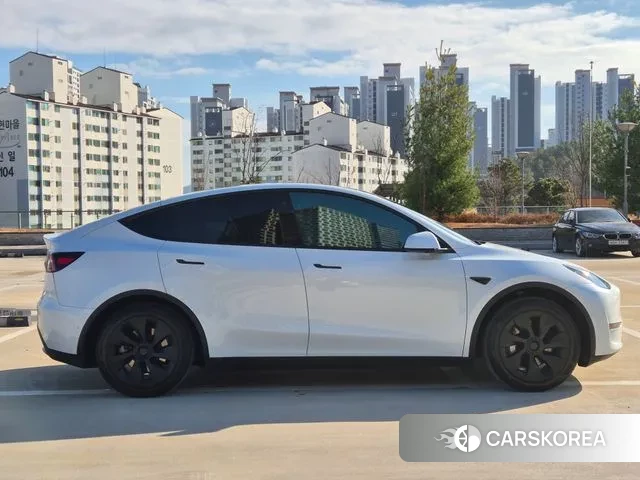 Tesla Model Y id 3458838 из Кореи 20