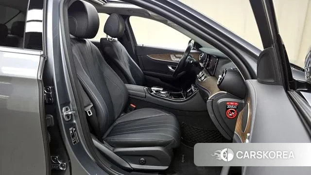 Mercedes-Benz E-Class W213 id 2981058 из Кореи 20