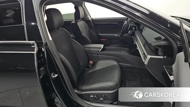 Hyundai Grandeur (GN7) id 3605855 из Кореи 20