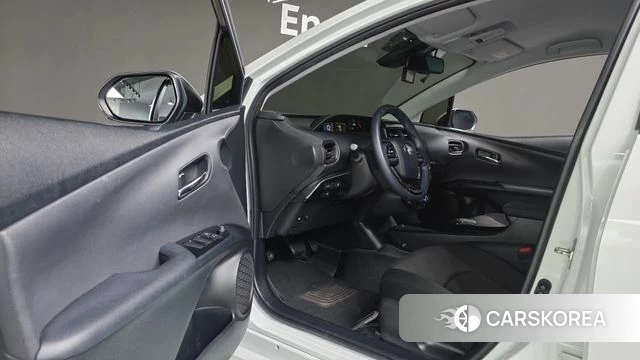Toyota Prius 4th Generation id 4758254 из Кореи 33