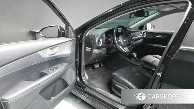 Kia Come New K3 id 4317527 из Кореи 31
