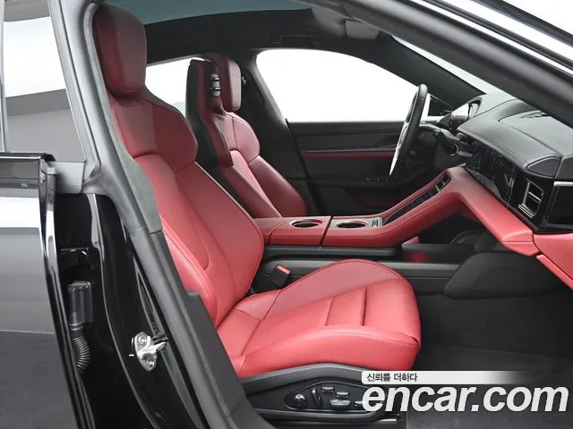 Porsche Taycan id 2334405 из Кореи 20