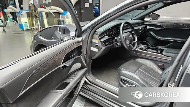 Audi A8 (D5) id 3279748 из Кореи 20