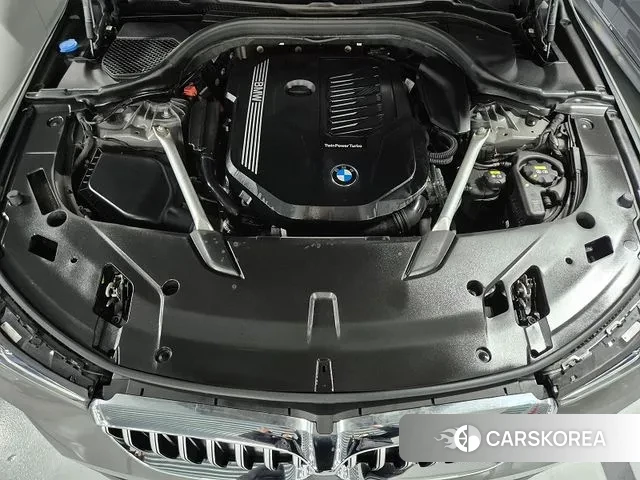 BMW 6 Series GT (G32) id 3467869 из Кореи 15