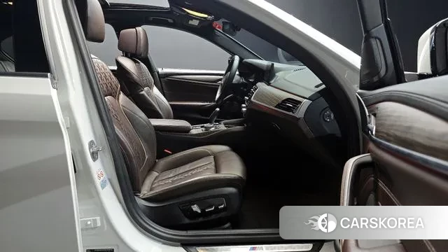 BMW 5 Series (G30) id 2965851 из Кореи 20