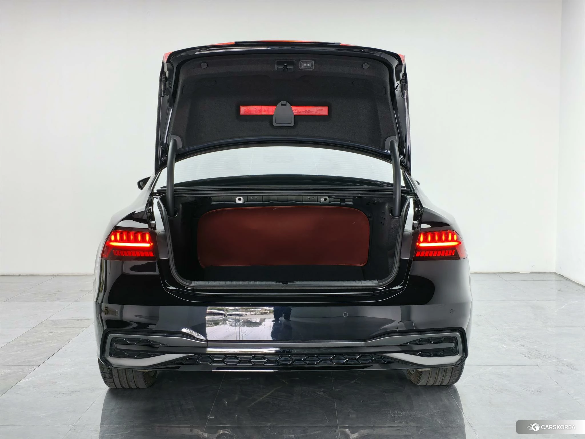 Audi A7L id 4479268 из Китая 20