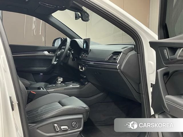 Audi Q5L id 4253080 из Китая 24