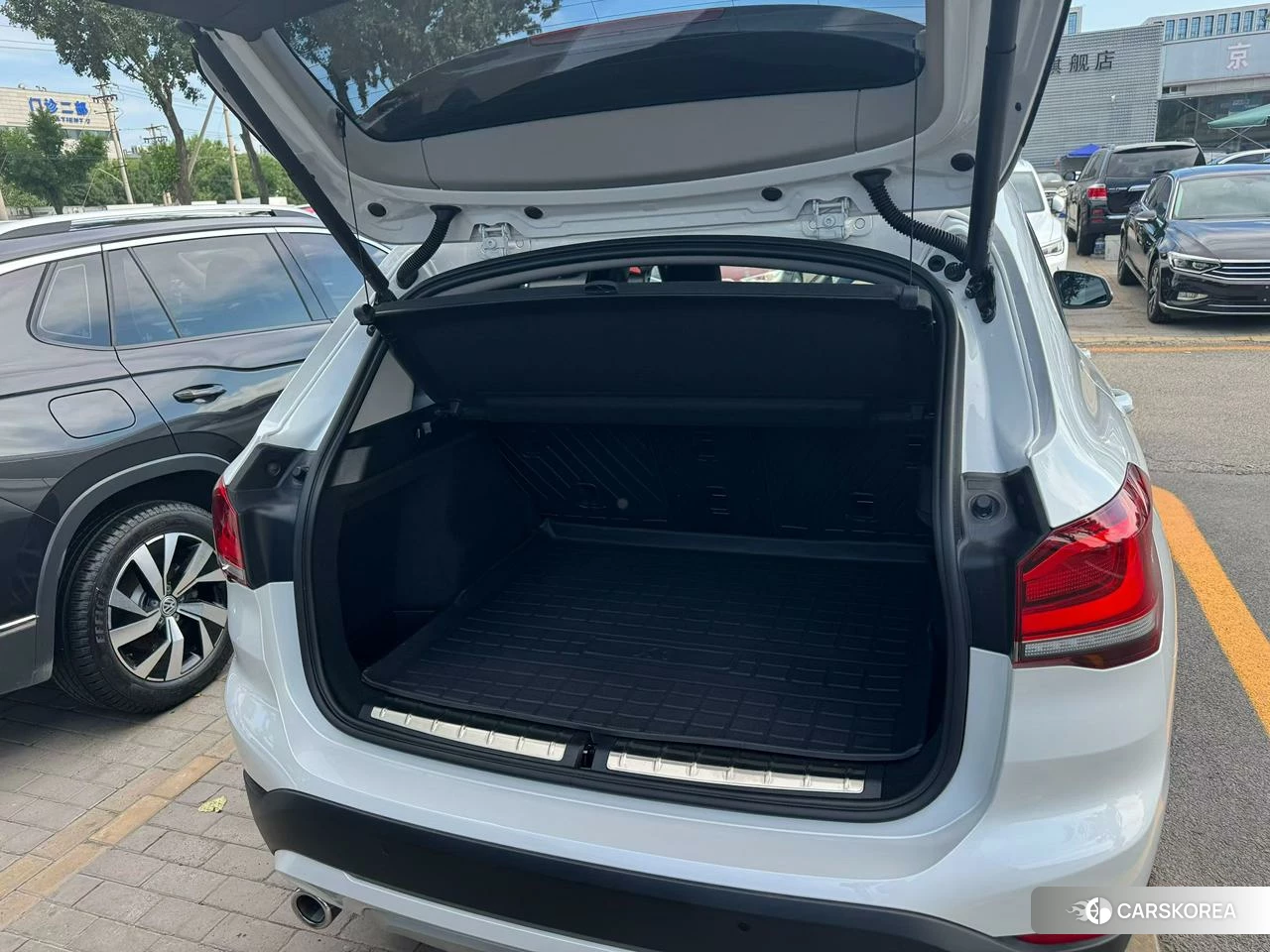 BMW X1 id 4426582 из Китая 11