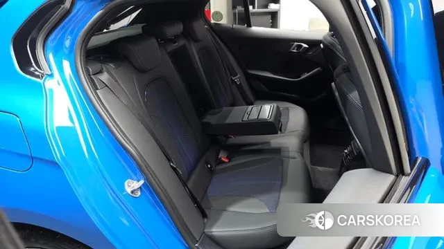 BMW 1 Series (F40) id 3099181 из Кореи 20