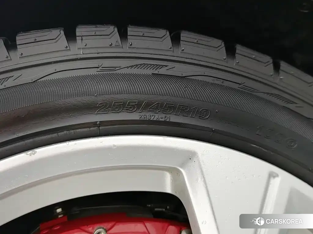 Audi A6L id 4622609 из Китая 24