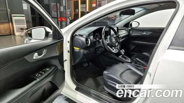 Kia Come New K3 id 2798038 из Кореи 20