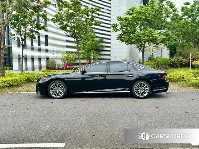 Lexus LS id 4221228 из Китая 10