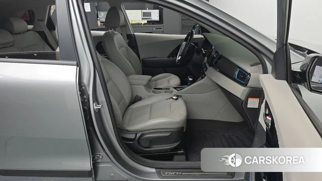 Kia Niro id 4417210 из Кореи 32