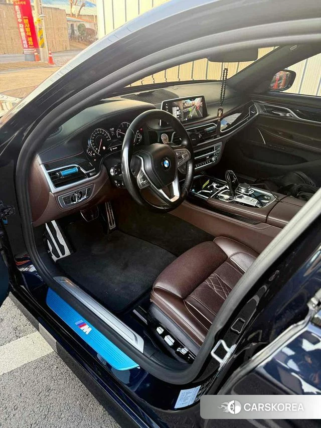 BMW 7 Series (G11) id 4502504 из Кореи 19
