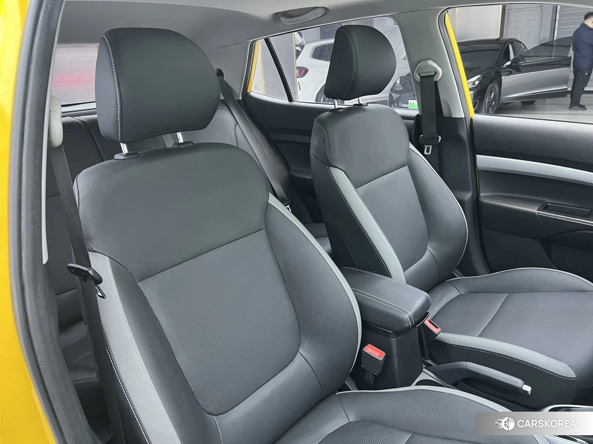 Kia Yi Ran id 4479634 из Китая 17
