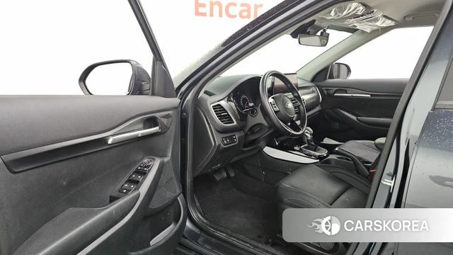 Kia Seltos id 4604483 из Кореи 32