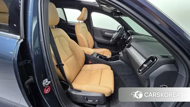 Volvo XC40 id 3012666 из Кореи 20