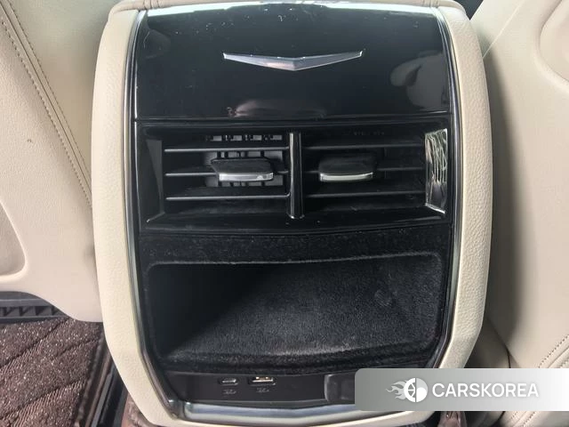 Cadillac CT6 id 4216962 из Китая 23