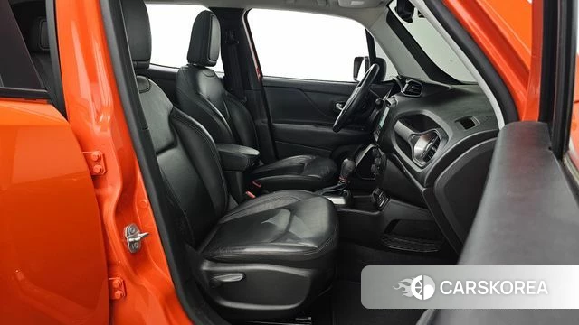 Jeep Renegade id 4737377 из Кореи 20