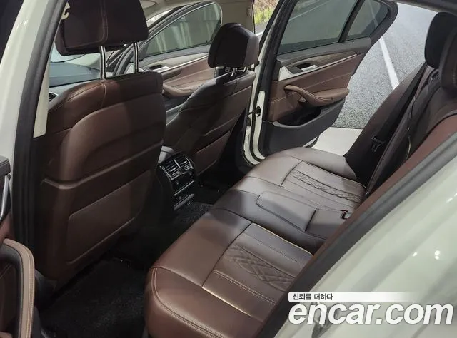 BMW 5 Series (G30) id 2691811 из Кореи 12