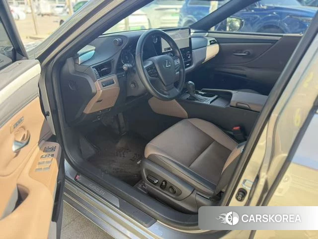 Lexus ES id 4298412 из Китая 12