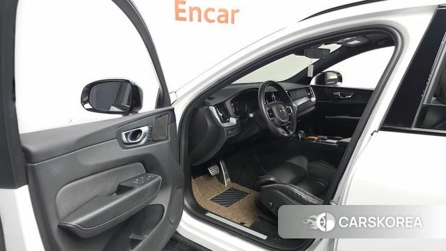 Volvo XC60 second Generation id 4567730 из Кореи 31