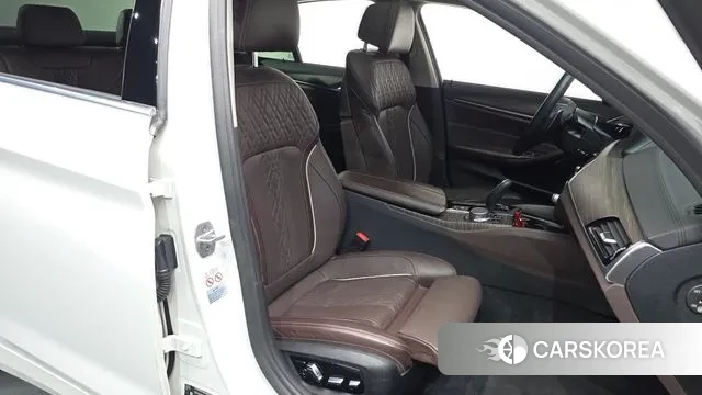 BMW 5 Series (G30) id 3494414 из Кореи 20