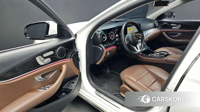 Mercedes-Benz E-Class W213 id 4610072 из Кореи 20