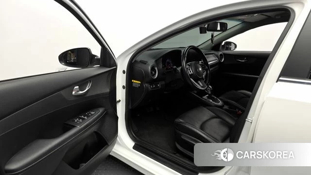 Kia Come New K3 id 3873906 из Кореи 20