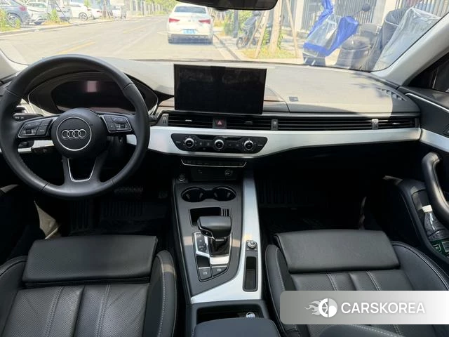 Audi A4L id 4348389 из Китая 11