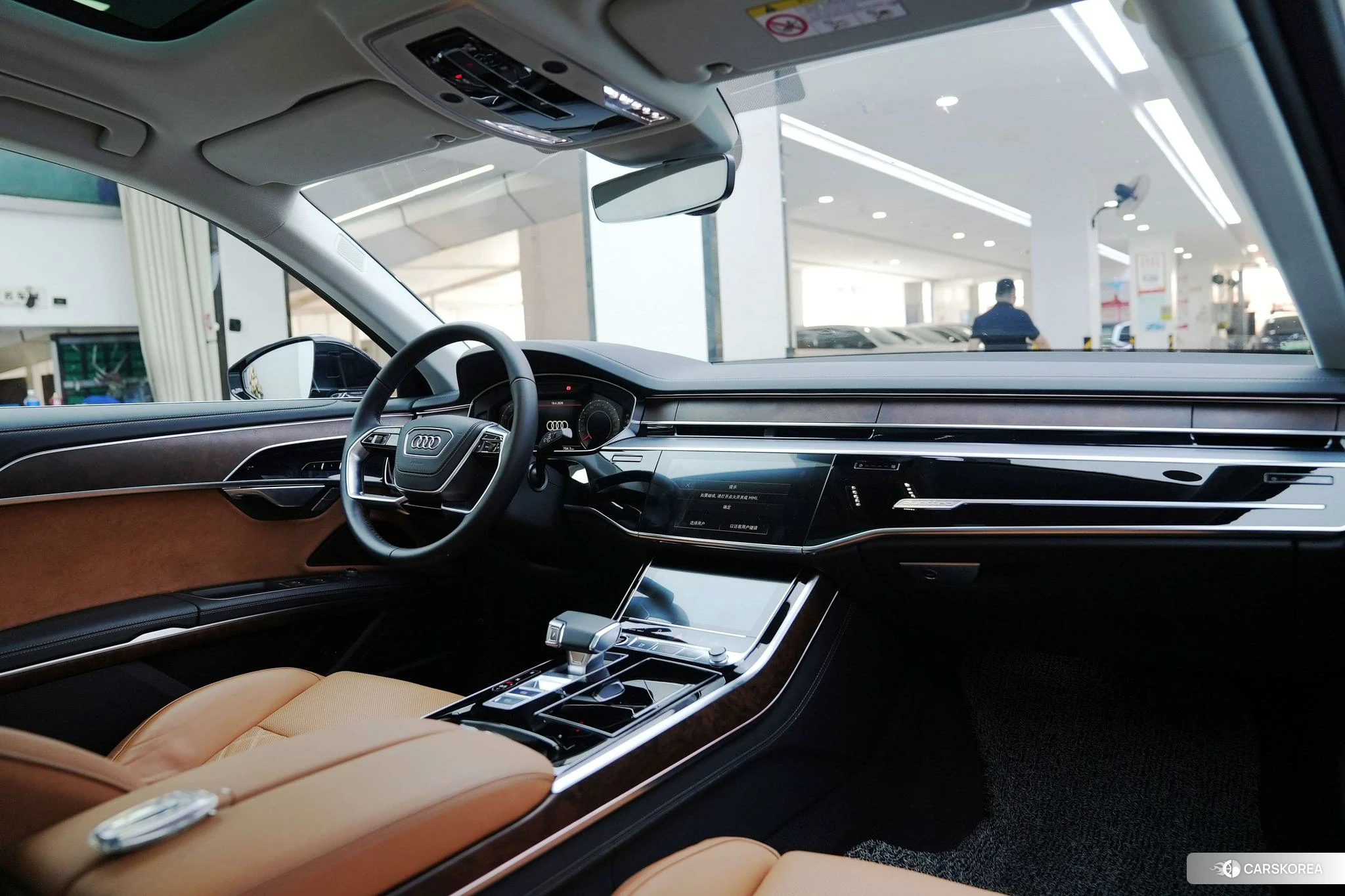 Audi A8 id 4455826 из Китая 18
