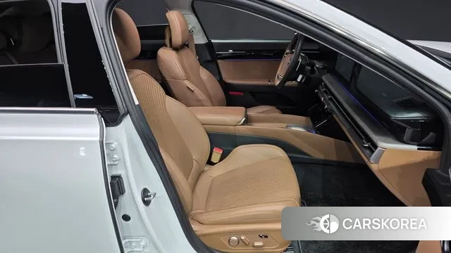 Hyundai Grandeur (GN7) id 3659489 из Кореи 20