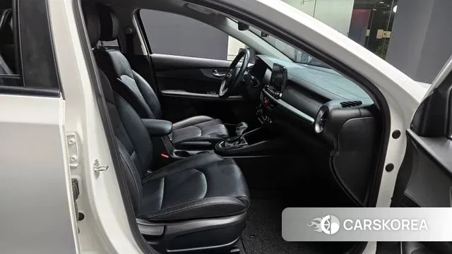 Kia Come New K3 id 3380311 из Кореи 20