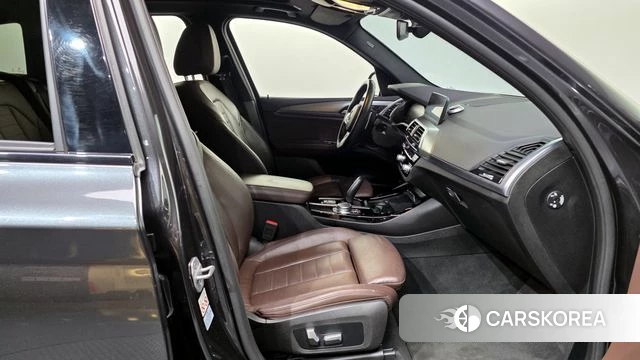 BMW X3 (G01) id 4409772 из Кореи 38