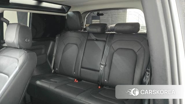Land Rover Defender (L663) id 4608563 из Кореи 33