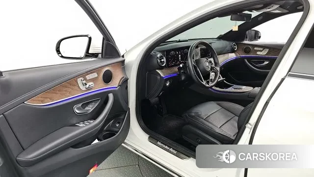 Mercedes-Benz E-Class W213 id 3137095 из Кореи 20
