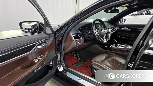 BMW 7 Series (G11) id 3873873 из Кореи 20