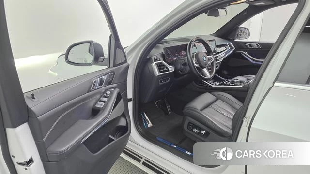 BMW X7 (G07) id 4408433 из Кореи 30