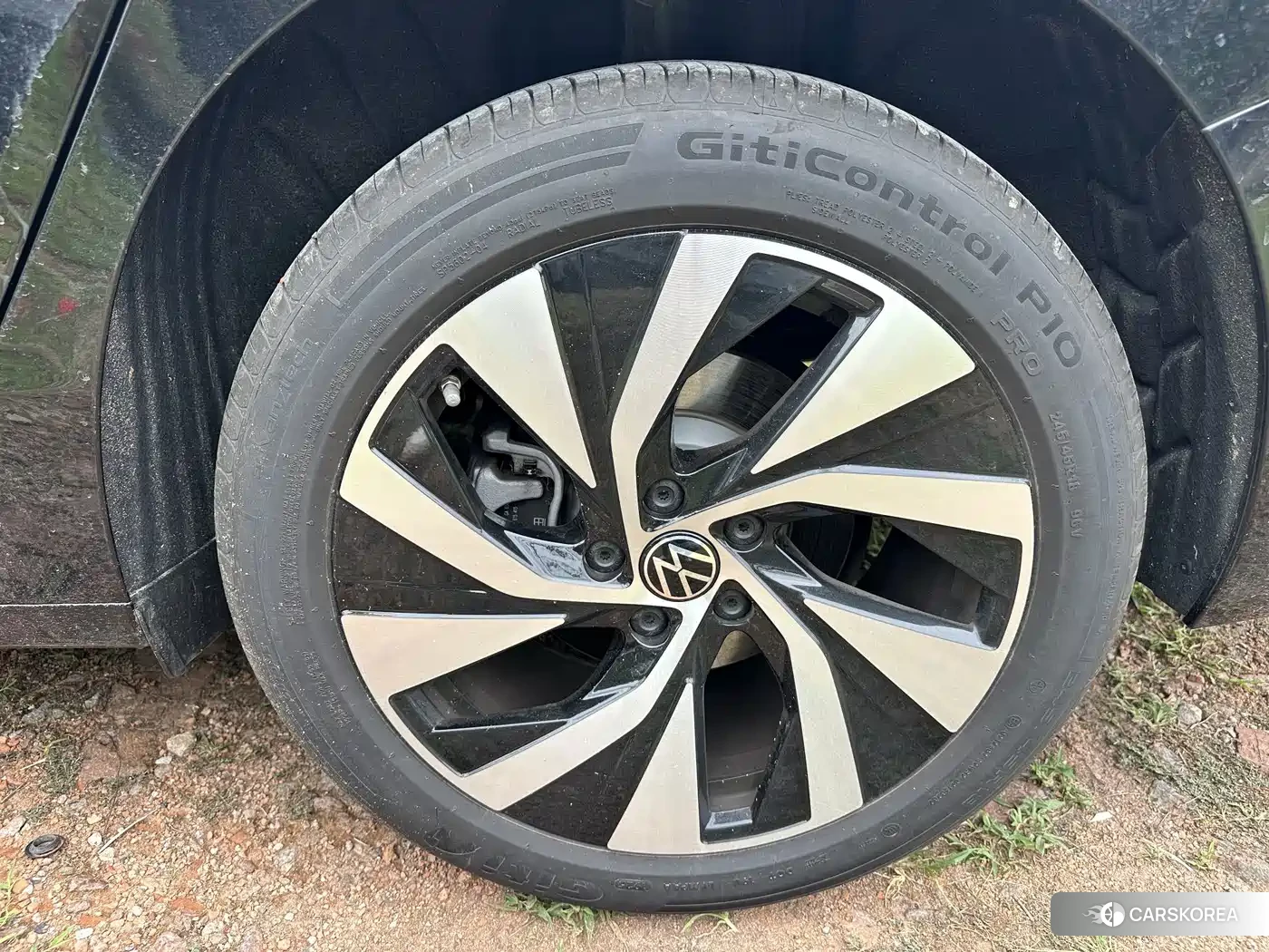 Volkswagen Passat id 4644375 из Китая 15