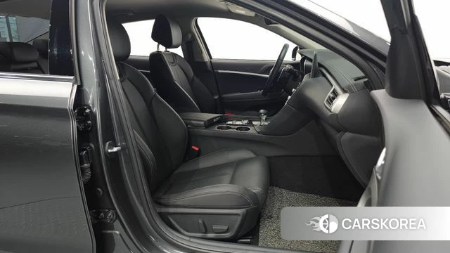 Genesis G70 id 4477361 из Кореи 31