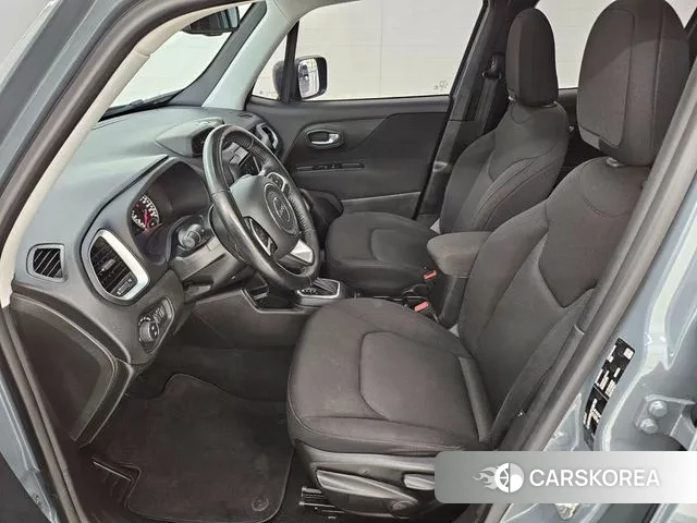 Jeep Renegade id 3297686 из Кореи 20