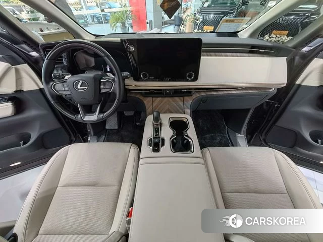 Lexus LM id 4278585 из Китая 17
